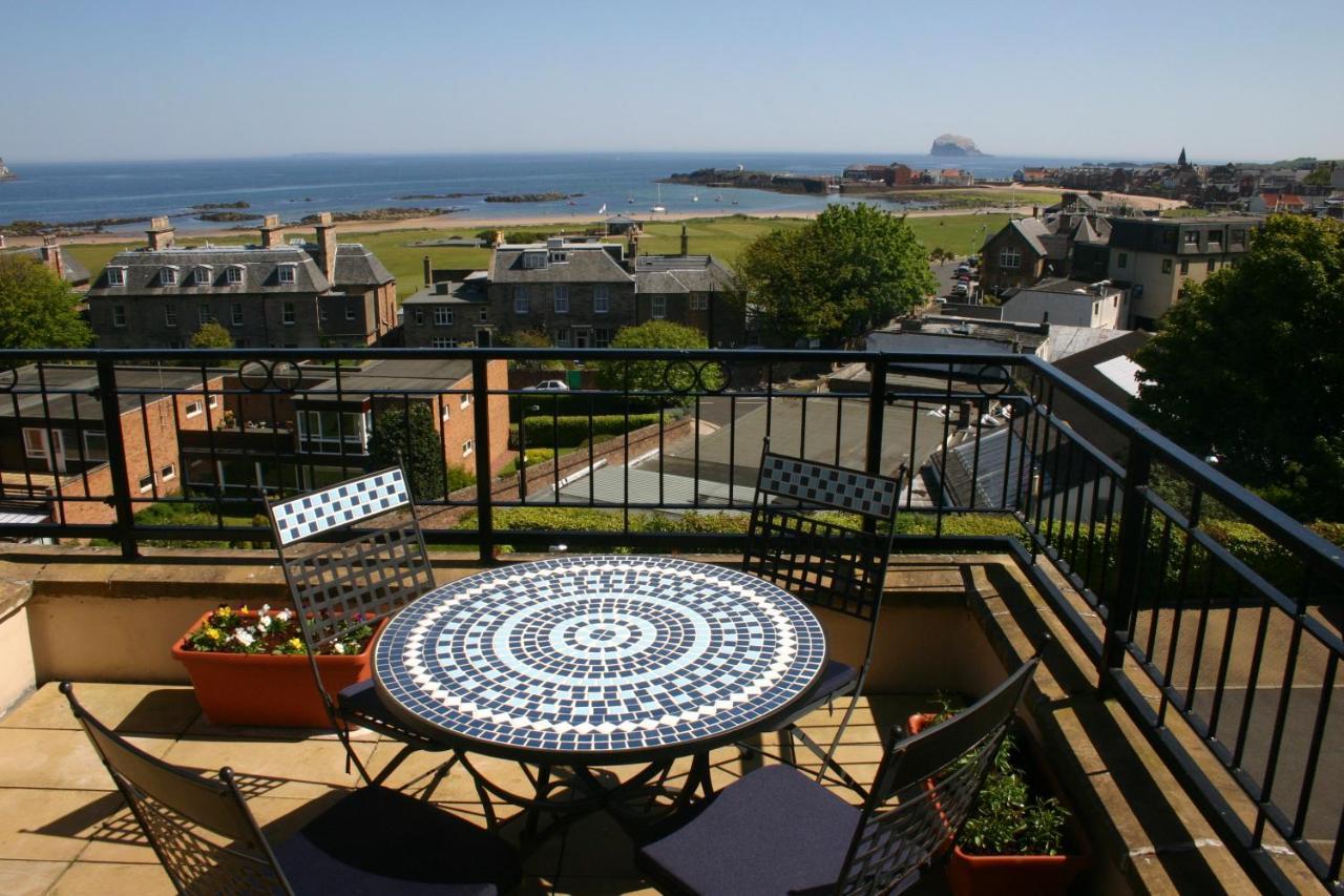No 10 Royal Apartments North Berwick Exterior photo